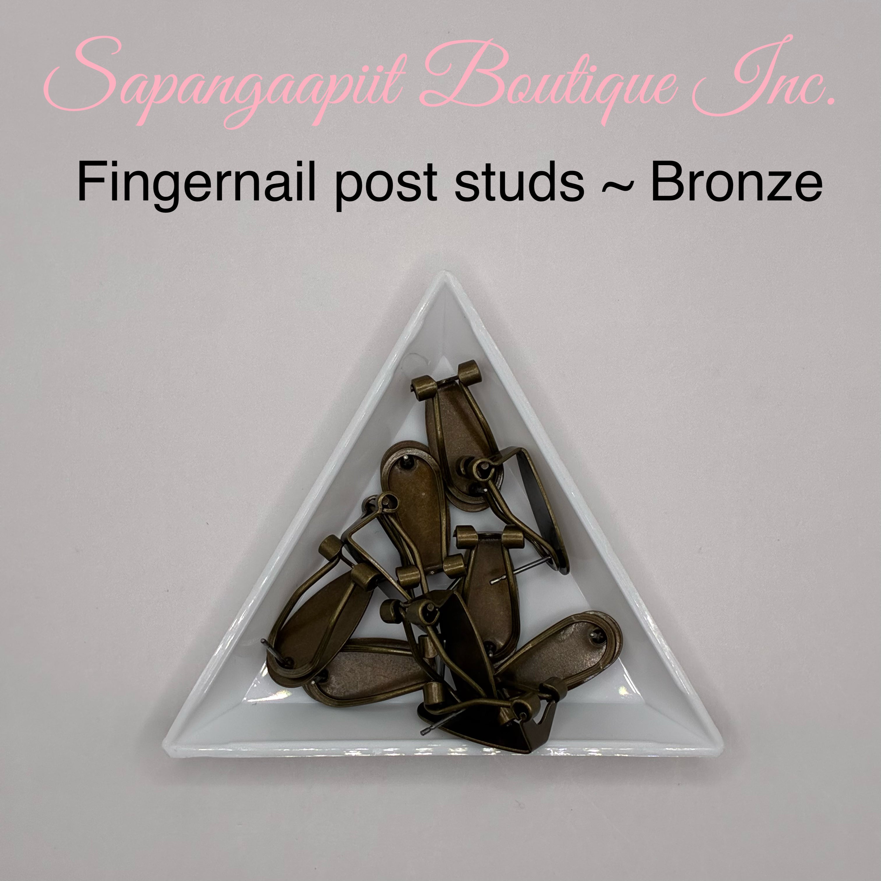 Fingernail post studs