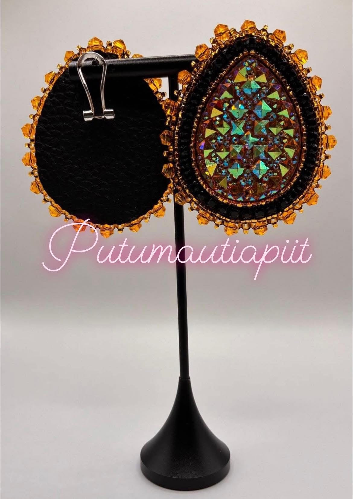 Beaded Teardrop earrings with finger nail posts